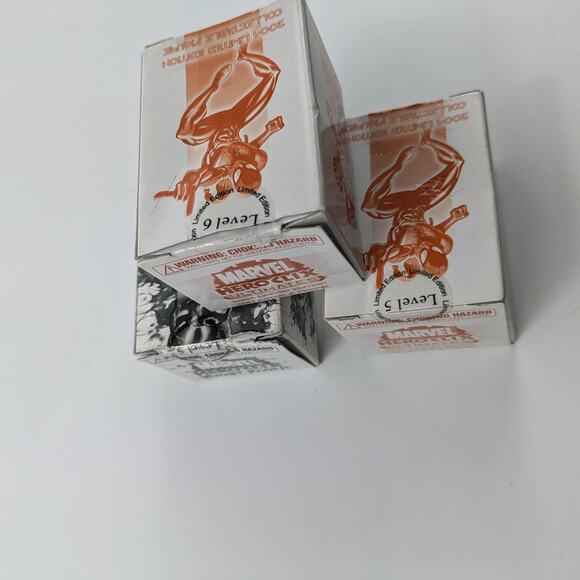 Boxed Heroclix Lot Limited Edition Marvel SR Wizkids Tabletop RPG War Miniatures - Picture 12 of 12